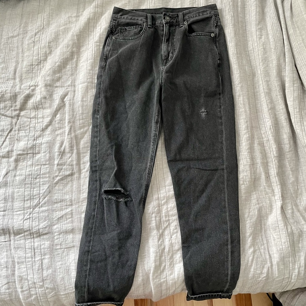 AE Distressed Black Mom Jeans